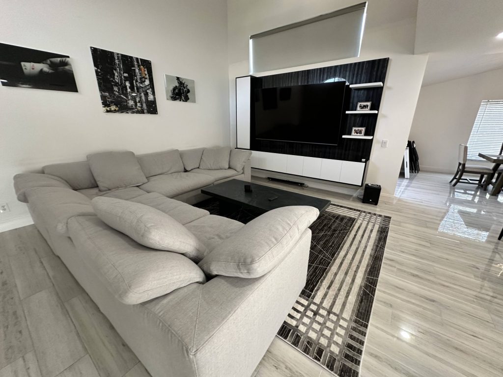 728A7489 9DFC 4DAA A68C AC71986627CB