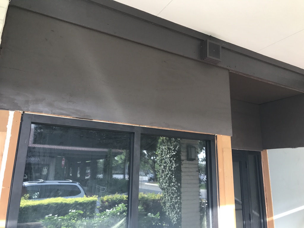 EBF883E6 917F 4812 BF3D 76917D5A8736 1 105 c